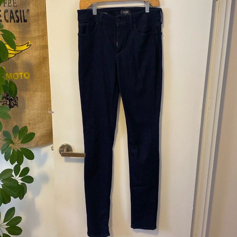 NYDJ Alina legging jeans size 6 long, dark denim